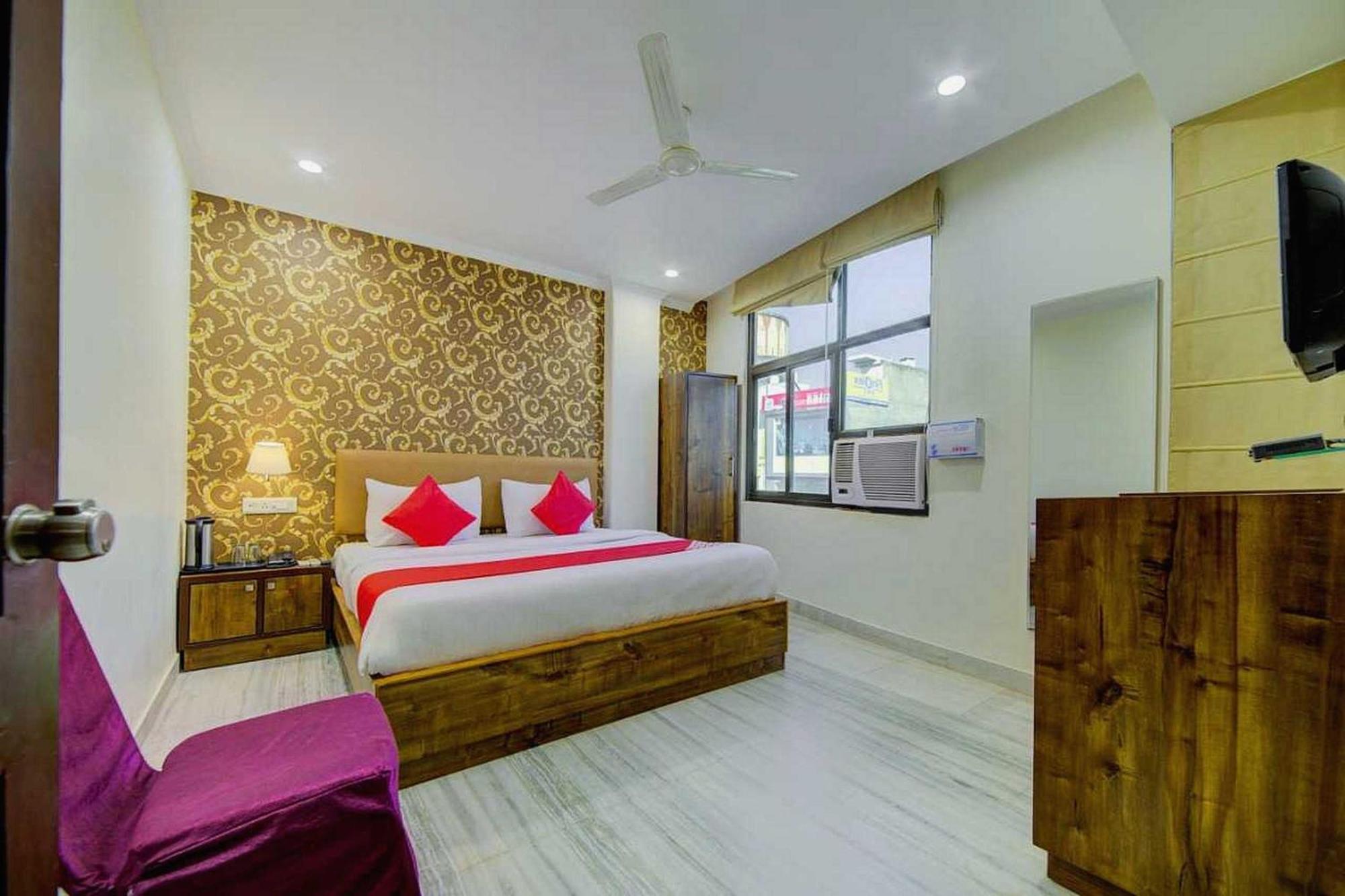 Hotel O Palm Town Jaipur Buitenkant foto