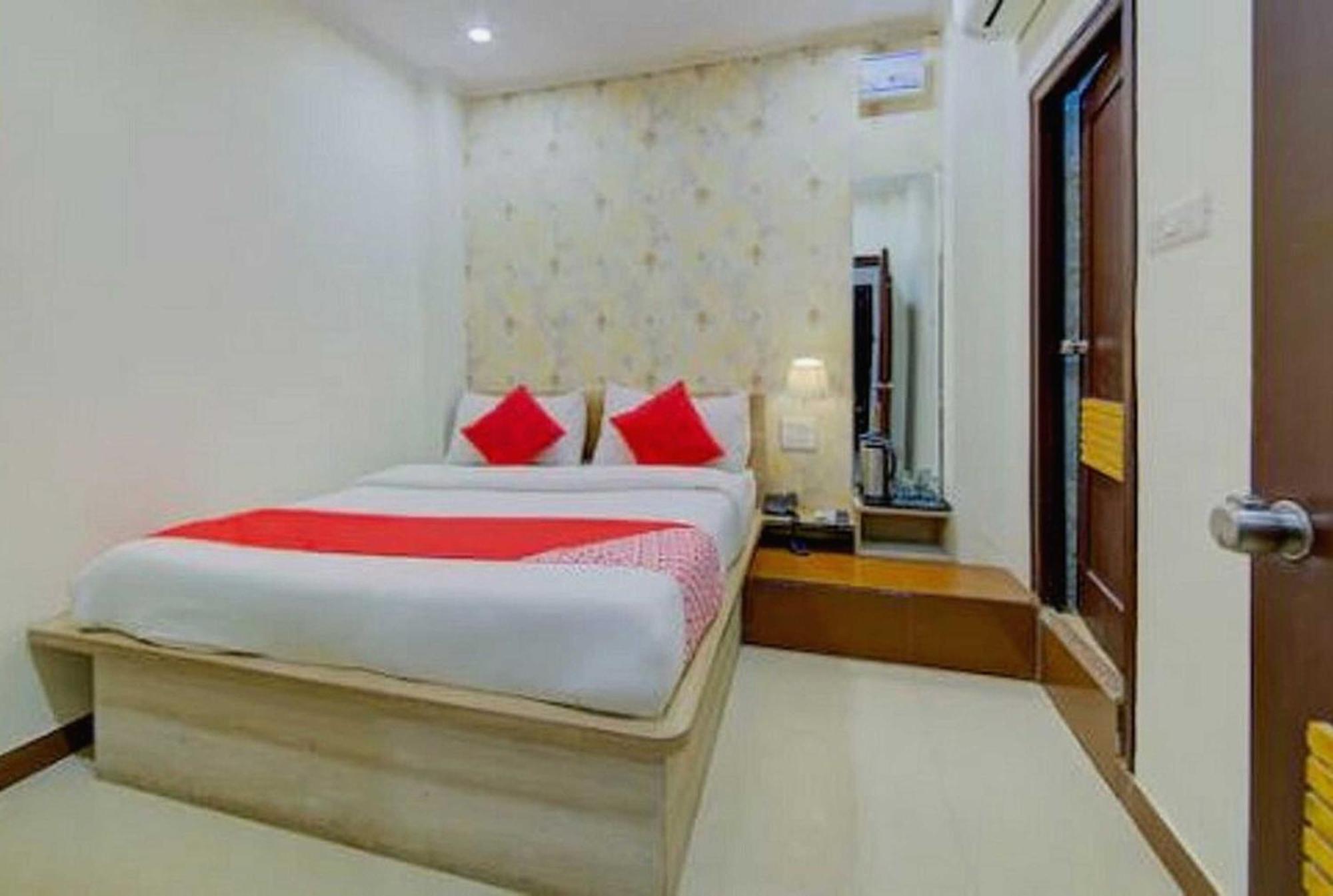 Hotel O Palm Town Jaipur Buitenkant foto